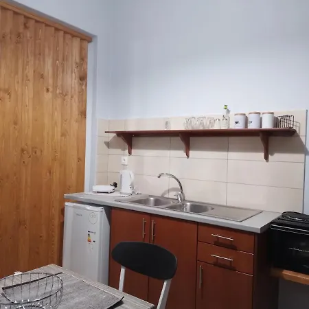 Manolakis Pizanias * Emborios