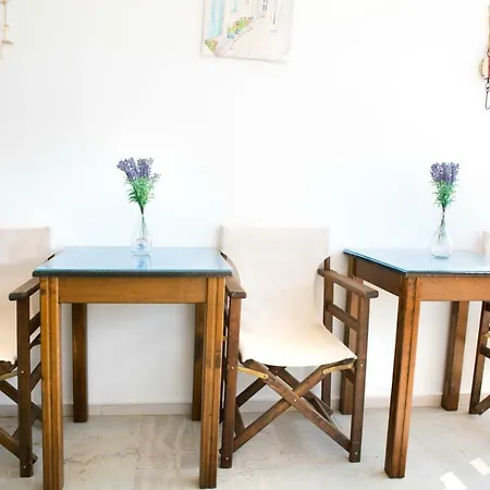 Manolakis Pizanias * Emborios