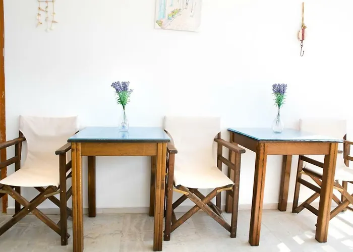 Manolakis Pizanias * Emboriósz